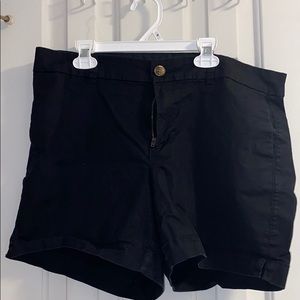 Black shorts, 5 inch inseam